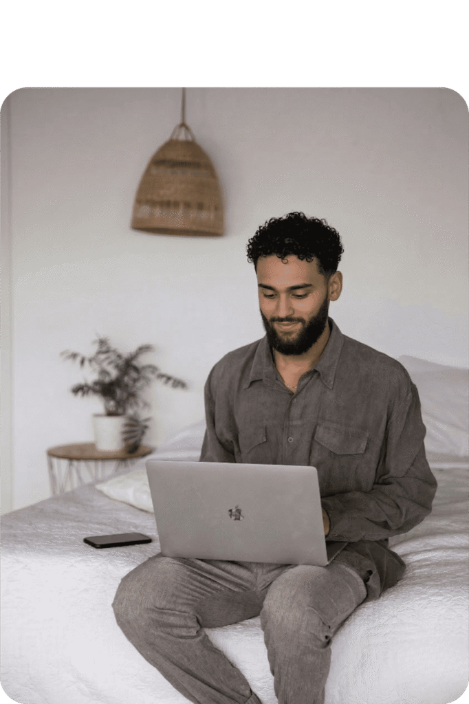 Oualid, webdesigner en oprichter van otsdesign